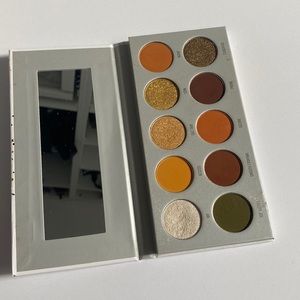 Morphe X Jaclyn Hill Armed & Gorgeous Palette